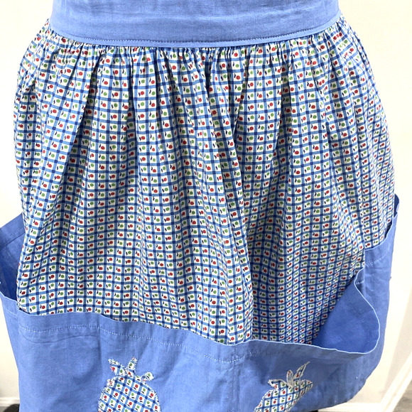 Vintage Handmade Waitress Half Apron 4 Front Hem Pockets Blue Red Green Apples - Picture 4 of 8